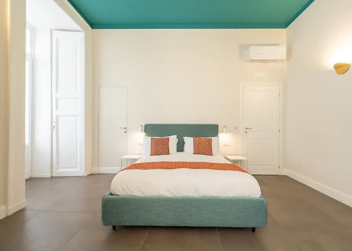 Pignasuite 4* Neapol